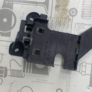 E CLASS W213 HOLDER