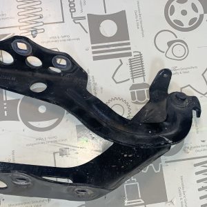 C-class W205 Front Right Bonnet Hinge